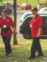 Kate & Jackie at the WC2003 without their measuring tapes